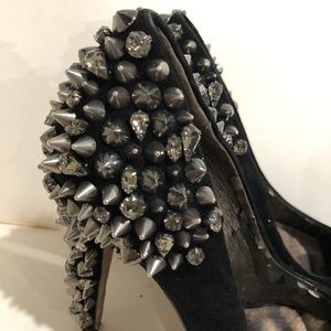 Sam Edelman Black Spike Studded Suede Heels Size 8
